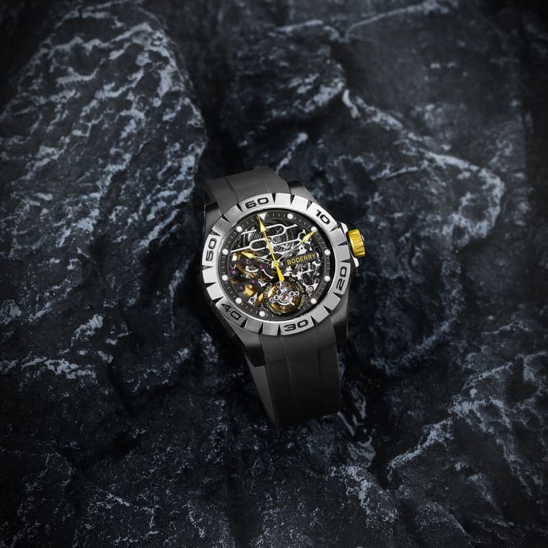 Men's Skeleton Automatic Watch | Black Case/Rubber-Boderry Urban Boderry Watches