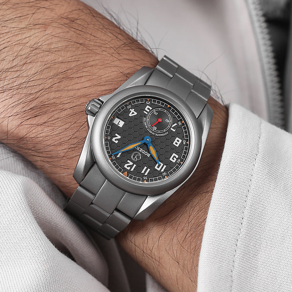 VOYAGER S72 – 72-Hour Power Reserve Titanium Automatic Field Watch, 100M Water Resistant | Grey/Bracelet
