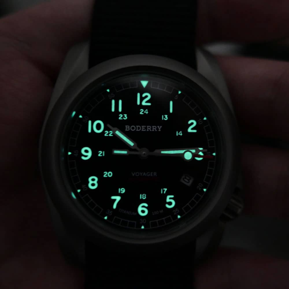 VOYAGER - 100M Waterproof Titanium Automatic Field Watch | Black-bracelet