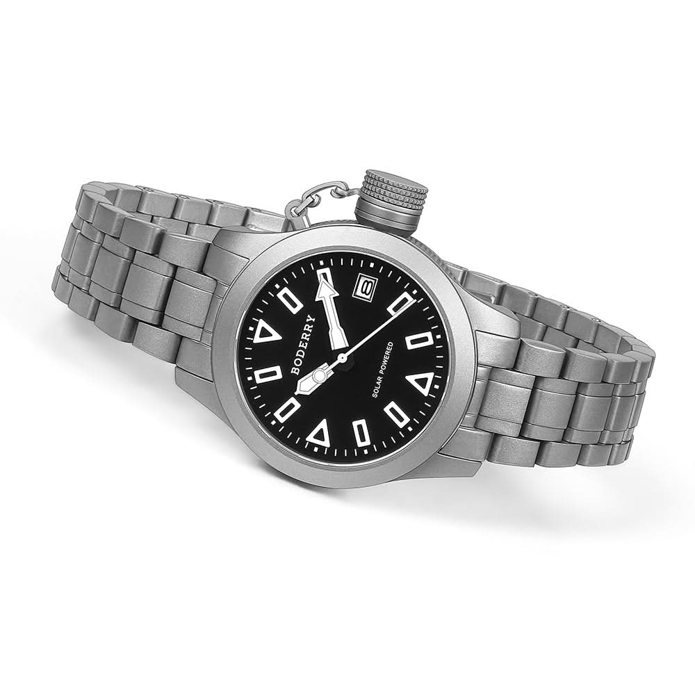 FALCON Canteen - Titanium Solar-Powered Watch | Dive/Bracelet